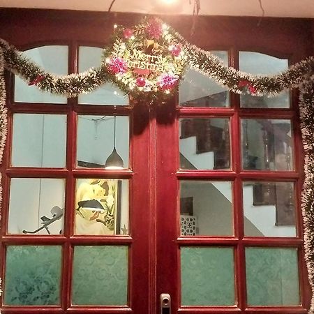 Da Tree Homestay Hanoi Eksteriør billede